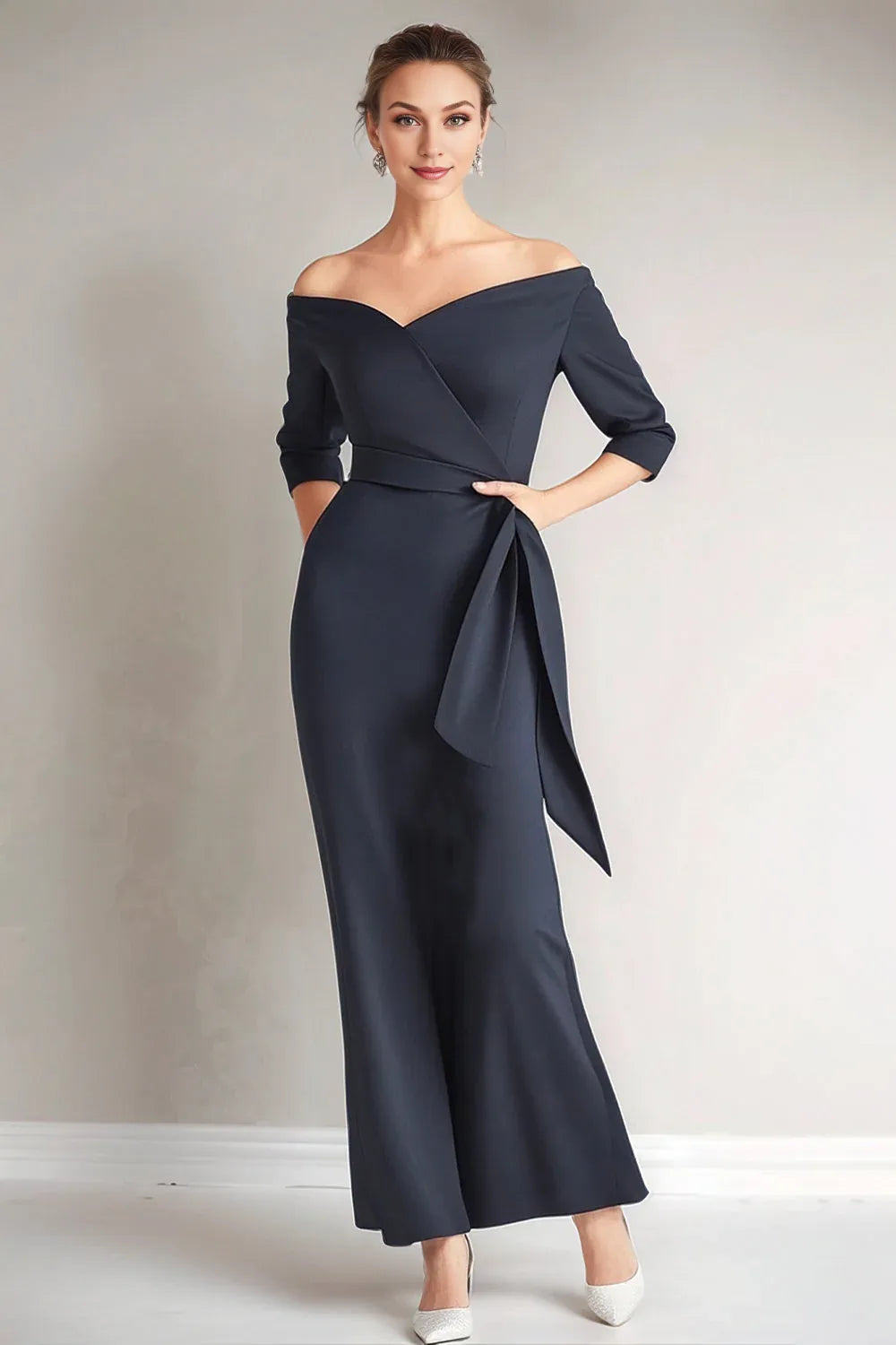 Elegant Navy Blue Satin Mermaid Short Sleeve Floor-Length Mother of the Bride Dress