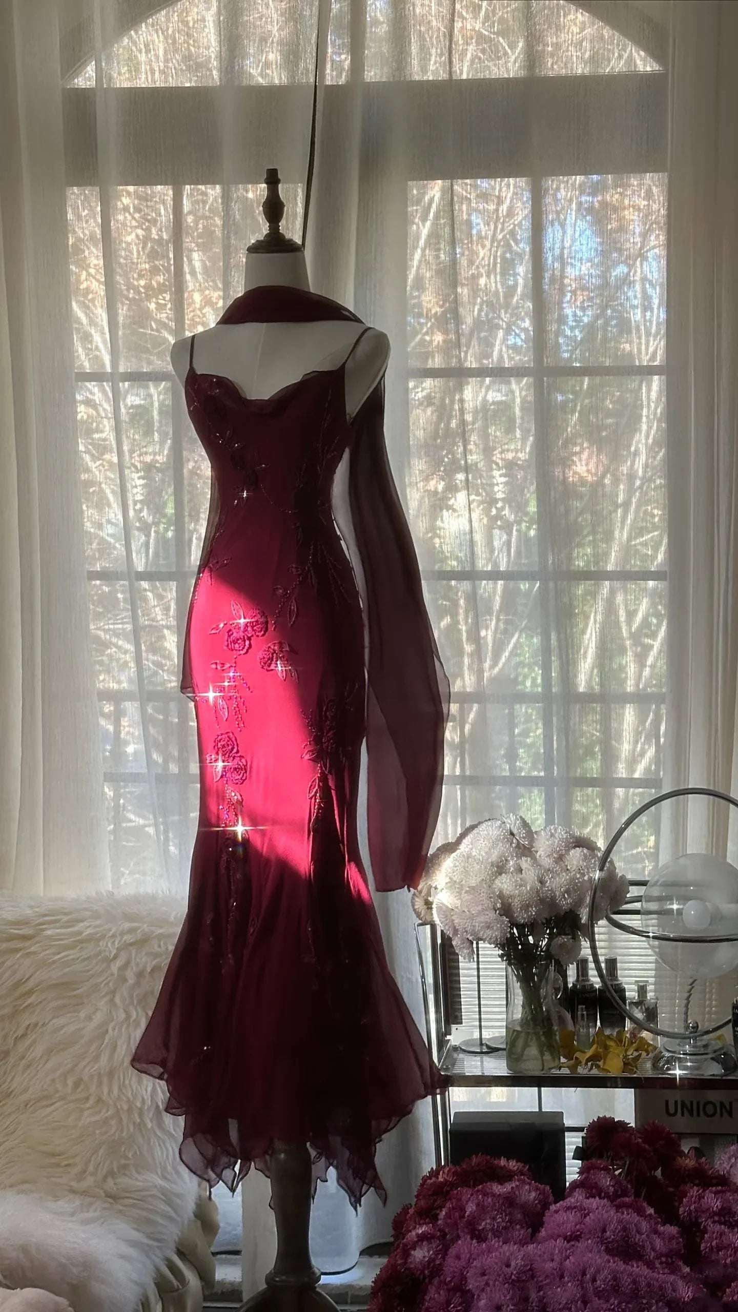 Burgundy Mermaid Spaghetti Strap Floral Maxi Prom Dress