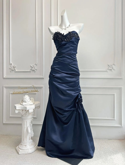 Luxurious Navy-Blue Lace Mermaid Strapless Classic-Sleeve Classic-Back Floor-Length Evening Dress