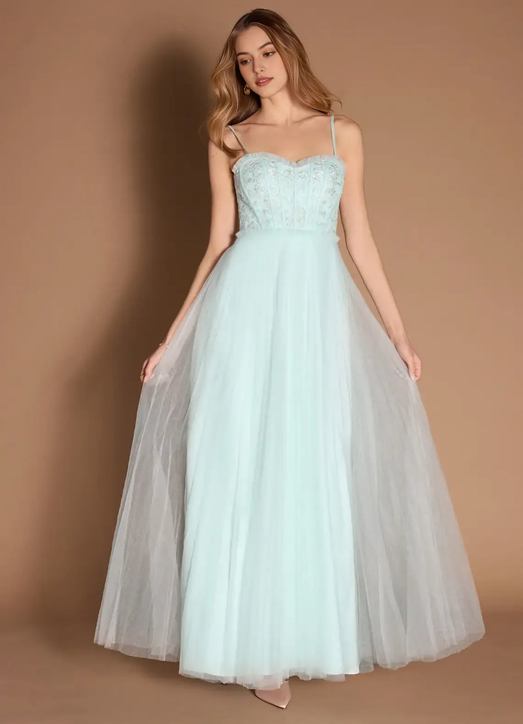 Green Mint Prom Dress with Spaghetti Straps Bodice and Flowy Skirt for Formal Occasions