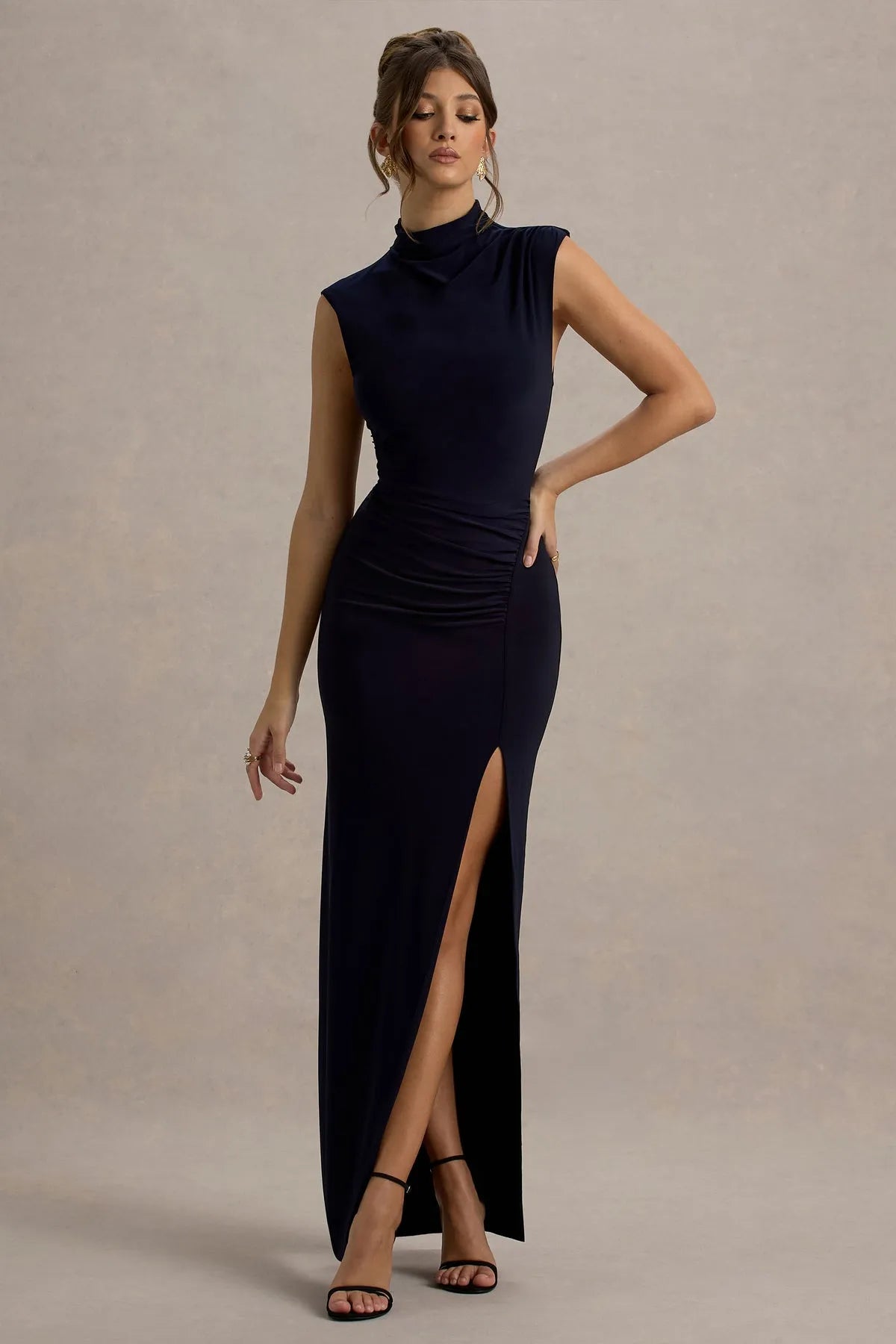 Navy Blue Mock Neck Sleeveless Prom Dress with Side Ruched Detail and High Slit Sophisticated Evening Gown for Formal Occasions