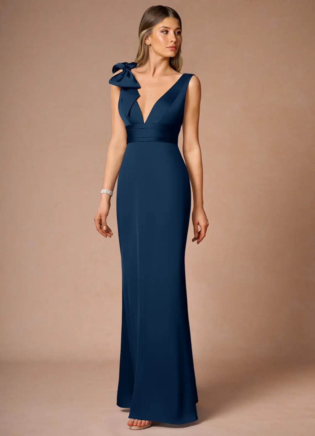 Navy Blue Prom Dress with Deep V - Neckline and Asymmetric Bow Detail for Formal Occasions