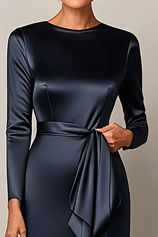 Luxurious Red Sheath Classic-Neck Classic-Sleeve Classic-Back Floor-Length Mother-of-the-Bride Dress
