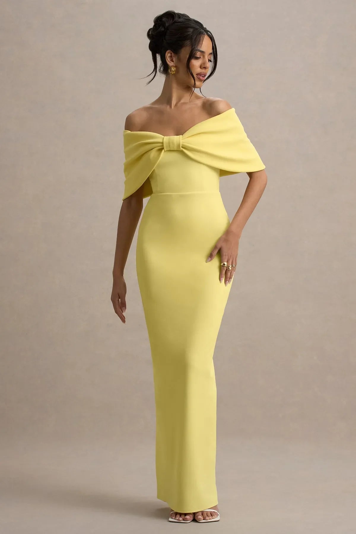 Yellow Off - Shoulder Prom Dress with Bow Detail Floor - Length Bodycon Evening Gown for Formal Occasions