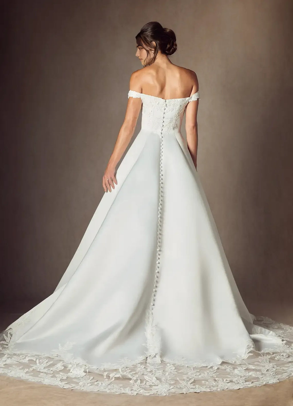 White Off - Shoulder Ball Gown Sweetheart Neckline Wedding Dress Bodice Skirt Fitted Tight Wedding Dresses