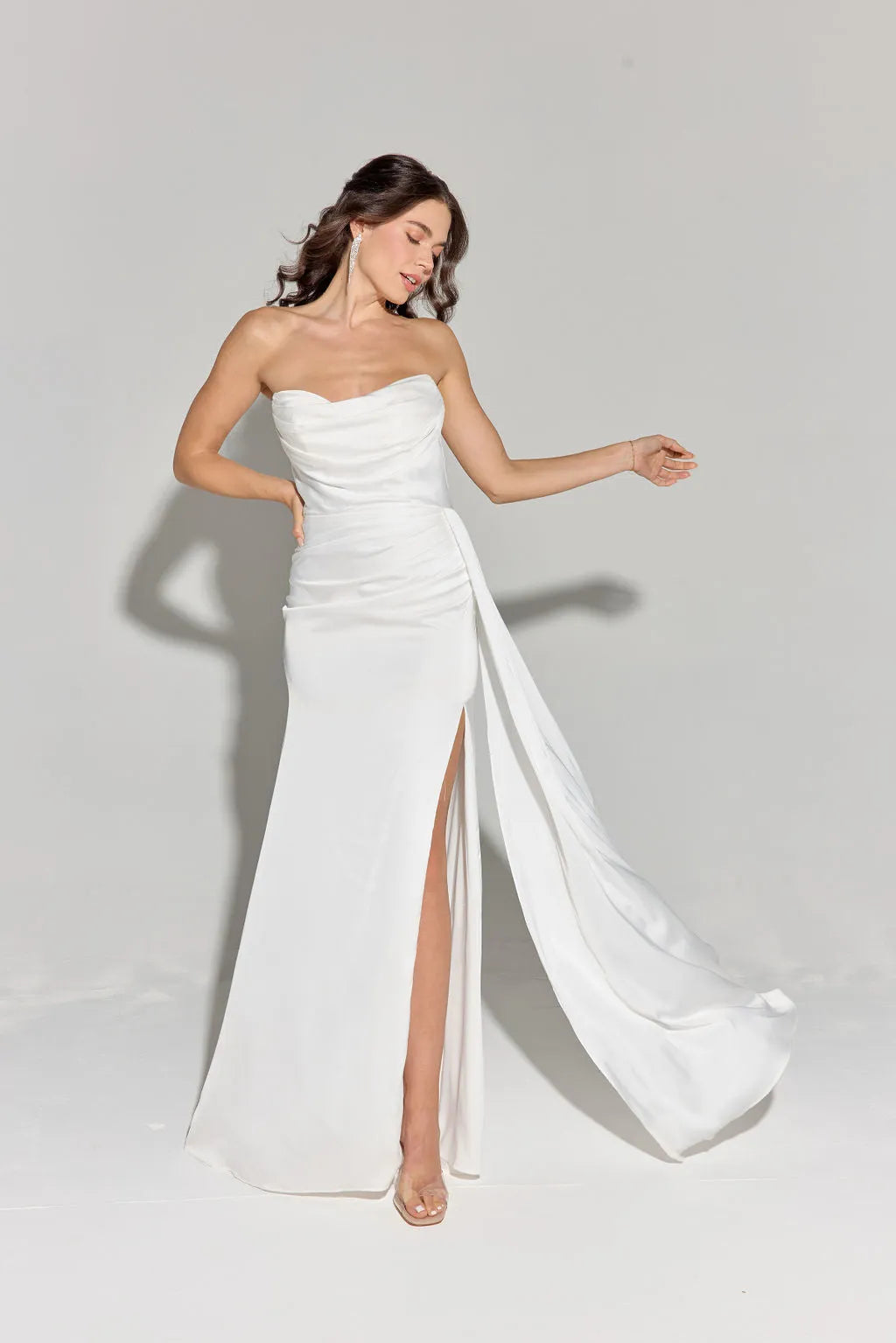 Green Olive Strapless Mermaid Prom Dress with Draped Bodice and Side Slit for Formal Occasions