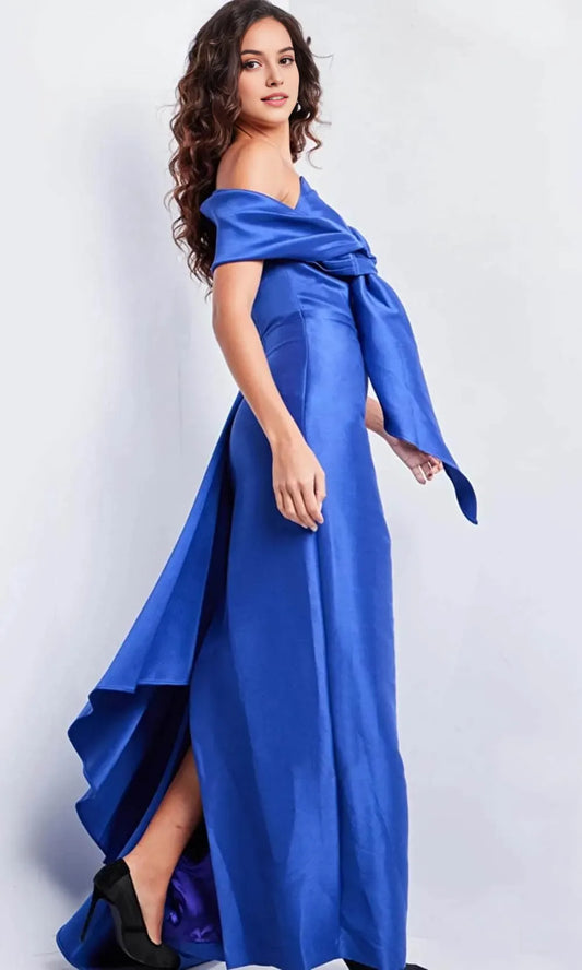 Luxurious Royal-Blue A-Line Classic-Neck Classic-Sleeve Classic-Back Floor-Length Evening Dress