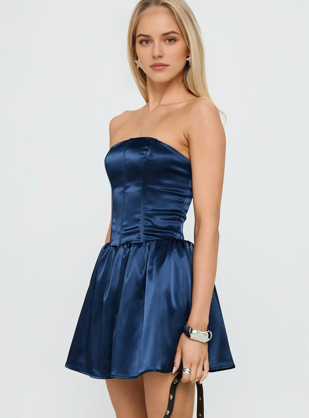 Navy Blue Strapless Homecoming Dress Flattering Fit Flare Silhouette for a Glamorous Dance Night Look