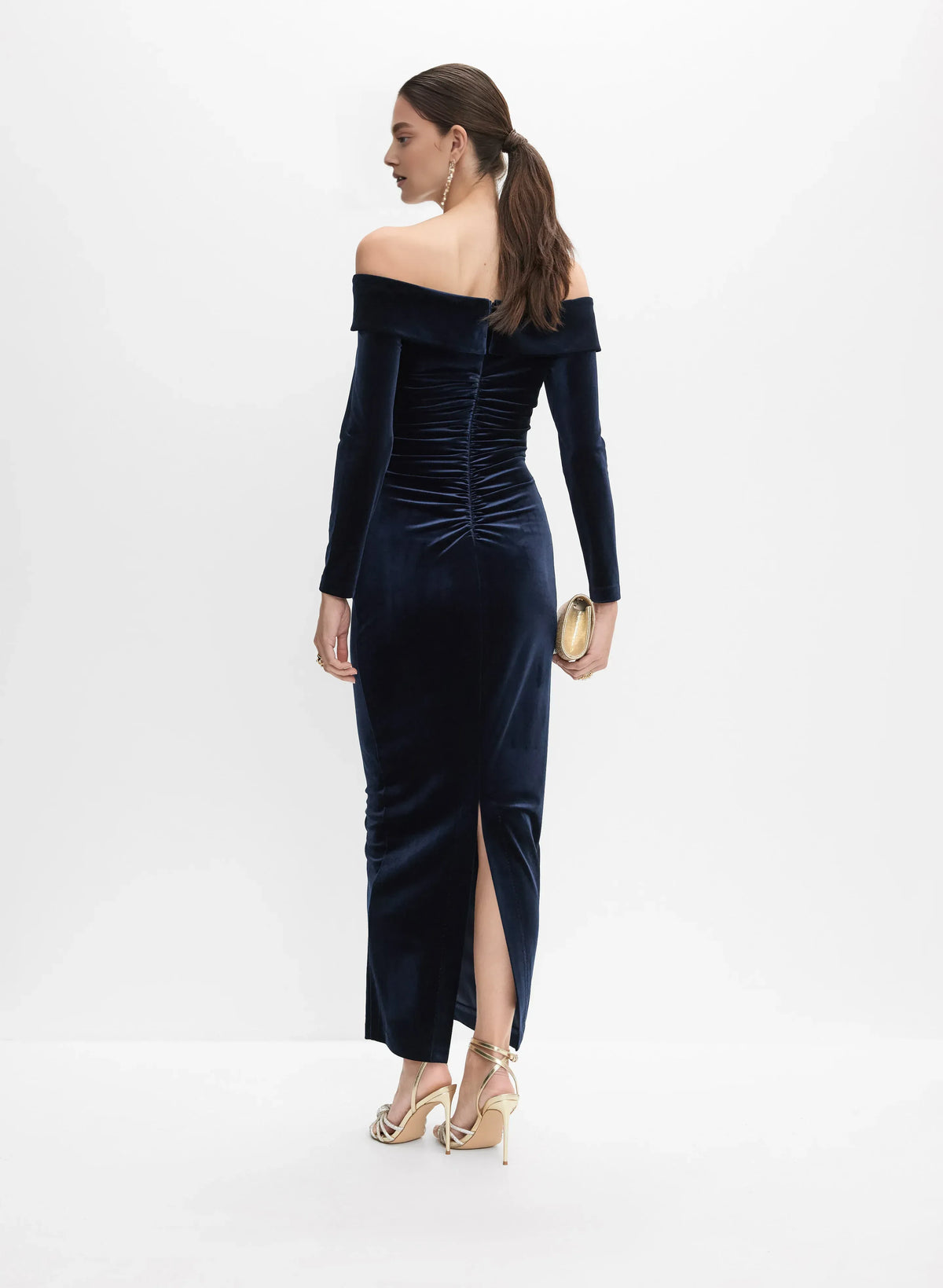 Refined Beautiful Elegant Navy Blue Velvet Sheath Long Sleeve Floor-Length Prom Dress