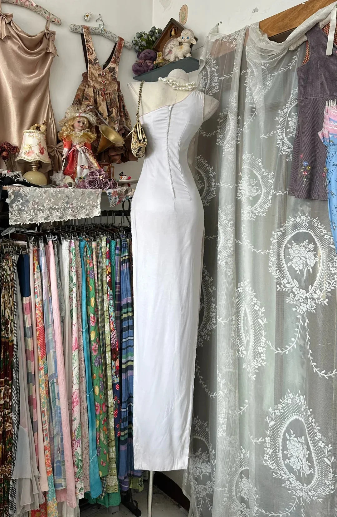 White Sheath One-Shoulder Floral Maxi Prom Dress