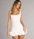 Sheath Square Neck Sleeveless Ruffle Back Short Homecoming Dresses