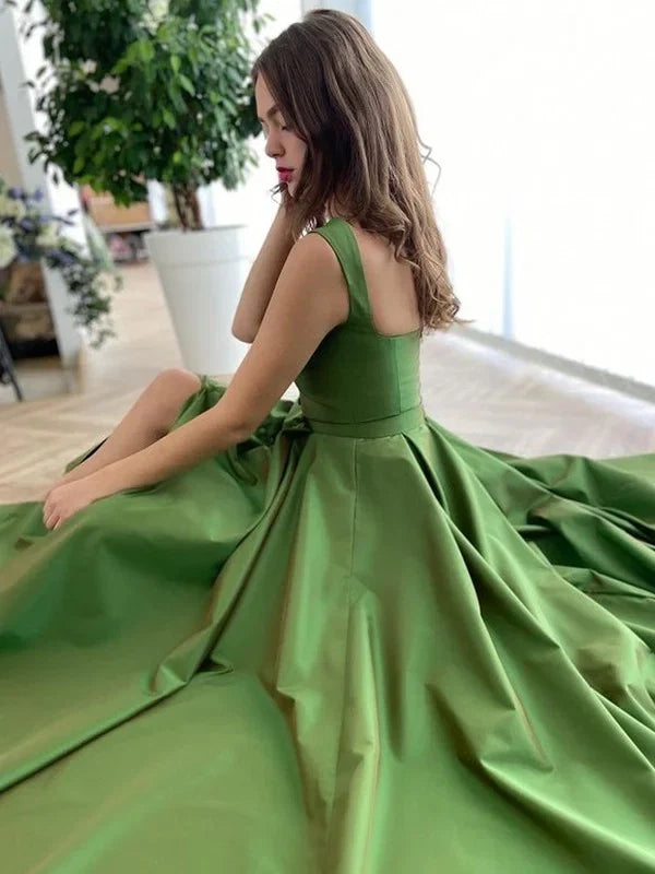 Green Square Neck Sleeveless Buttoned Maxi Prom Dress