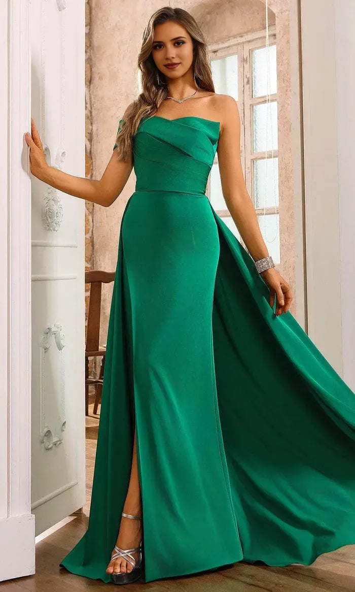 Green Strapless Emerald Mermaid Prom Dress with Draped Bodice and Side Train Perfect for Formal Evening Events