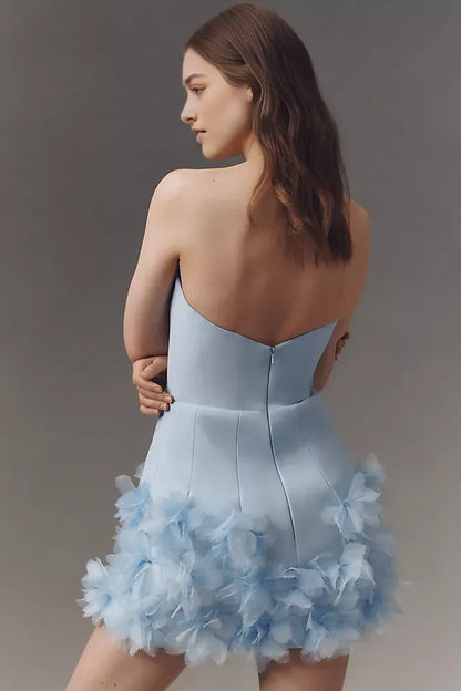 Elegant Light-Blue Ruffled A-Line Strapless Classic-Sleeve Classic-Back Floor-Length Homecoming Dress