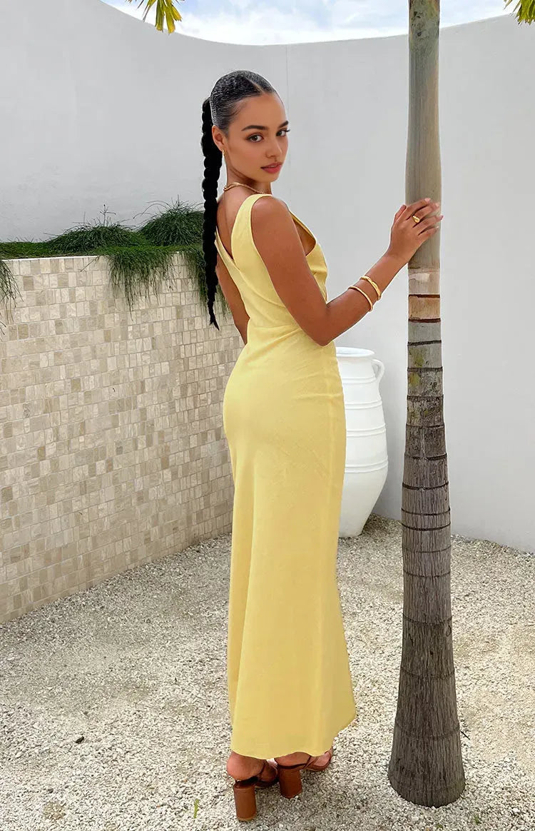Yellow Prom Dress Plunging V - Neck Sleeveless Bodycon Maxi Fit for a Fresh Sophisticated Look