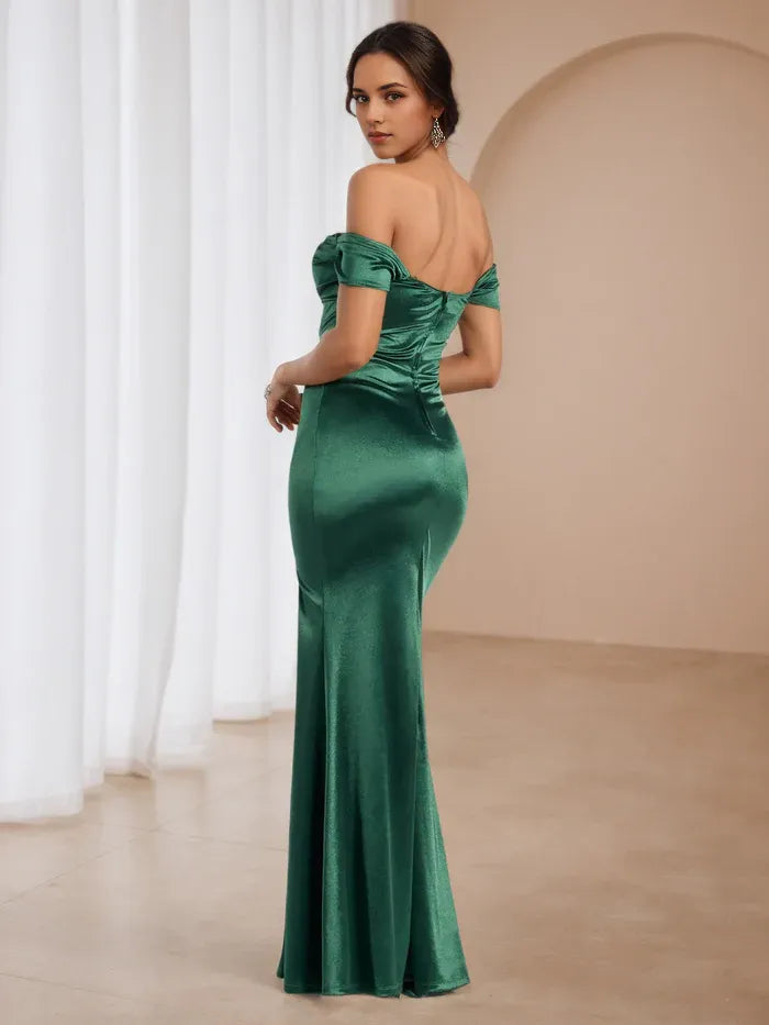 Green Emerald Prom Dress Off - Shoulder Neckline Ruched Bodice Side Slit for Timeless Gala Elegance