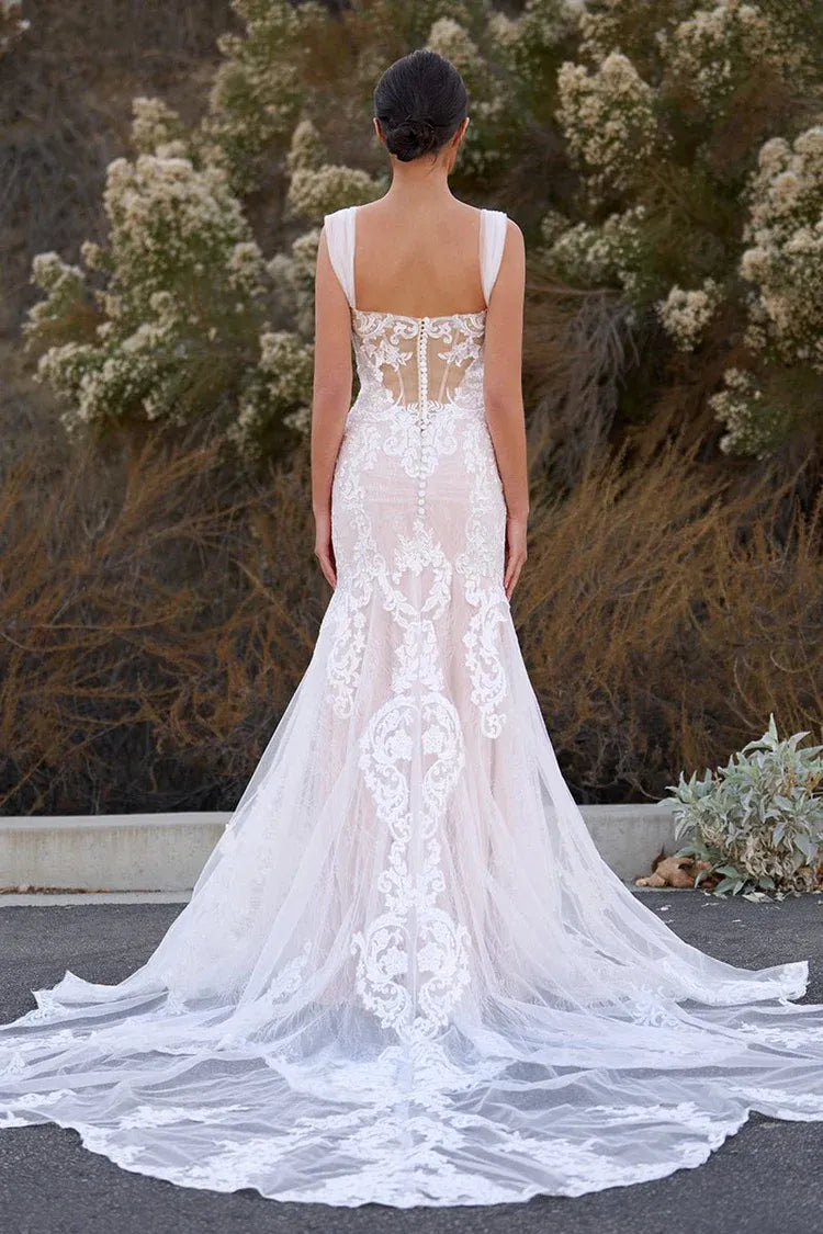 Special Occasion Sophisticated Graceful Stylish Refined Elegant White Lace Mermaid Sleeveless Wedding Dress