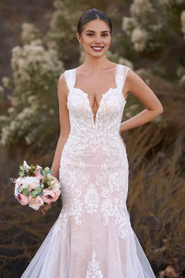 Special Occasion Sophisticated Graceful Stylish Refined Elegant White Lace Mermaid Sleeveless Wedding Dress