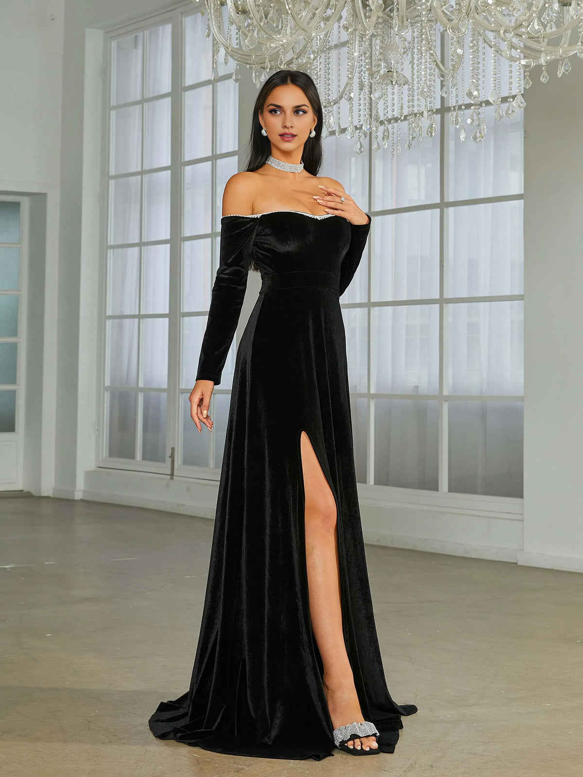 Timeless Special Occasion Elegant Black Velvet A-Line Long Sleeve Floor-Length Prom Dress