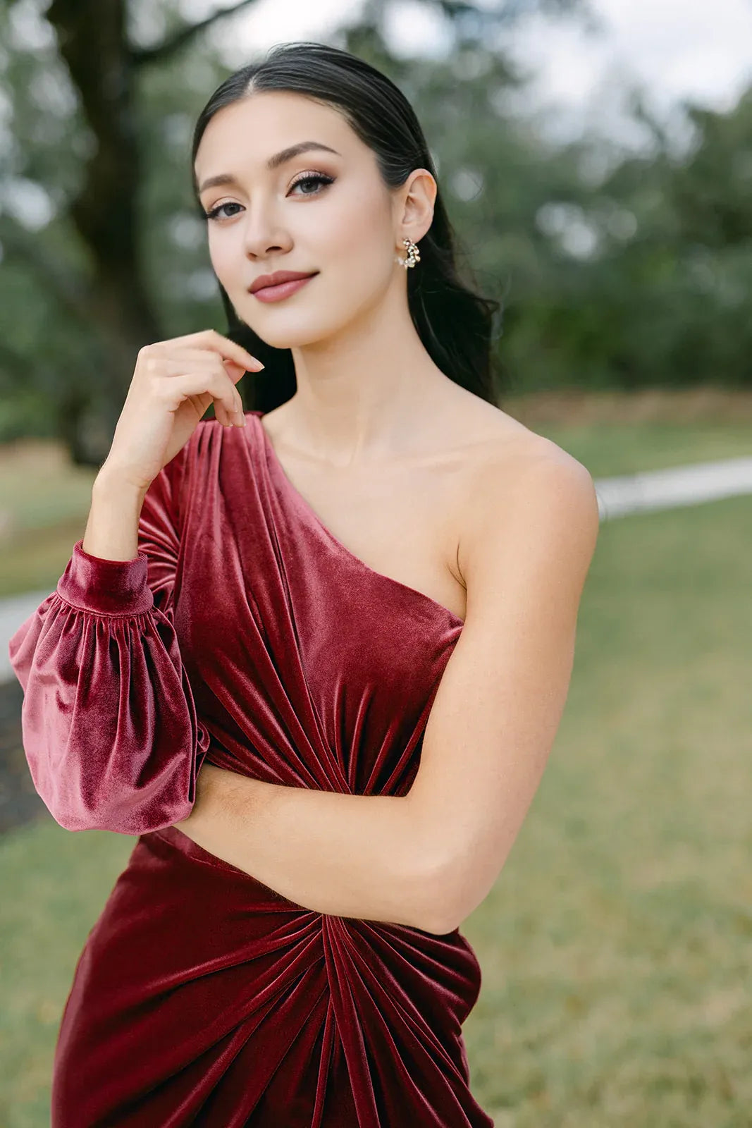 Beautiful Timeless Special Occasion Elegant Burgundy Velvet Asymmetric Sleeveless Floor-Length Prom Dress