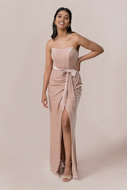 Timeless Chic Elegant Blush Pink Velvet Sheath Sweetheart Sleeveless Floor-Length Prom Dress