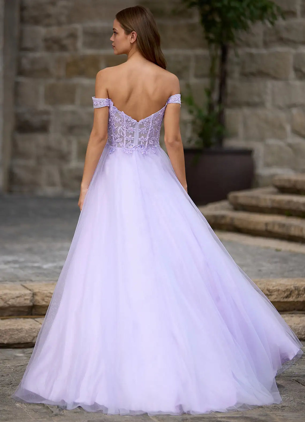 Off-Shoulder Sleeveless Floral Lace-Embellished Back Zip Prom Dress with Sequins Petticoat