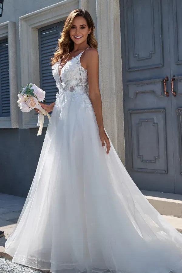 Plunging V-Neck Spaghetti Straps 3D Flowers V Back Floor-Length Wedding Dress Appliques