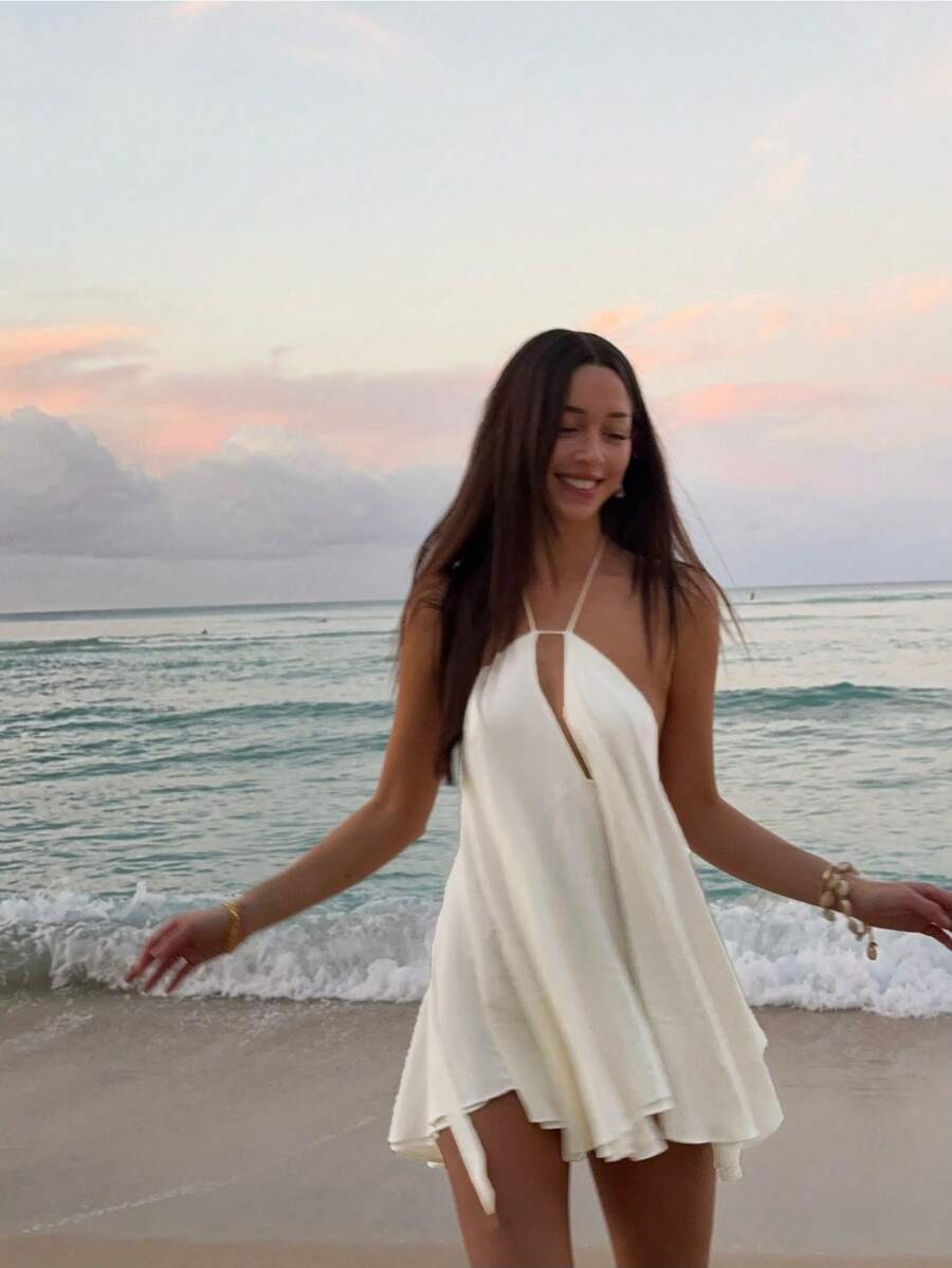 Stylish Refined Beautiful Timeless Elegant Ivory A-Line Halter Backless Mini Homecoming Dress