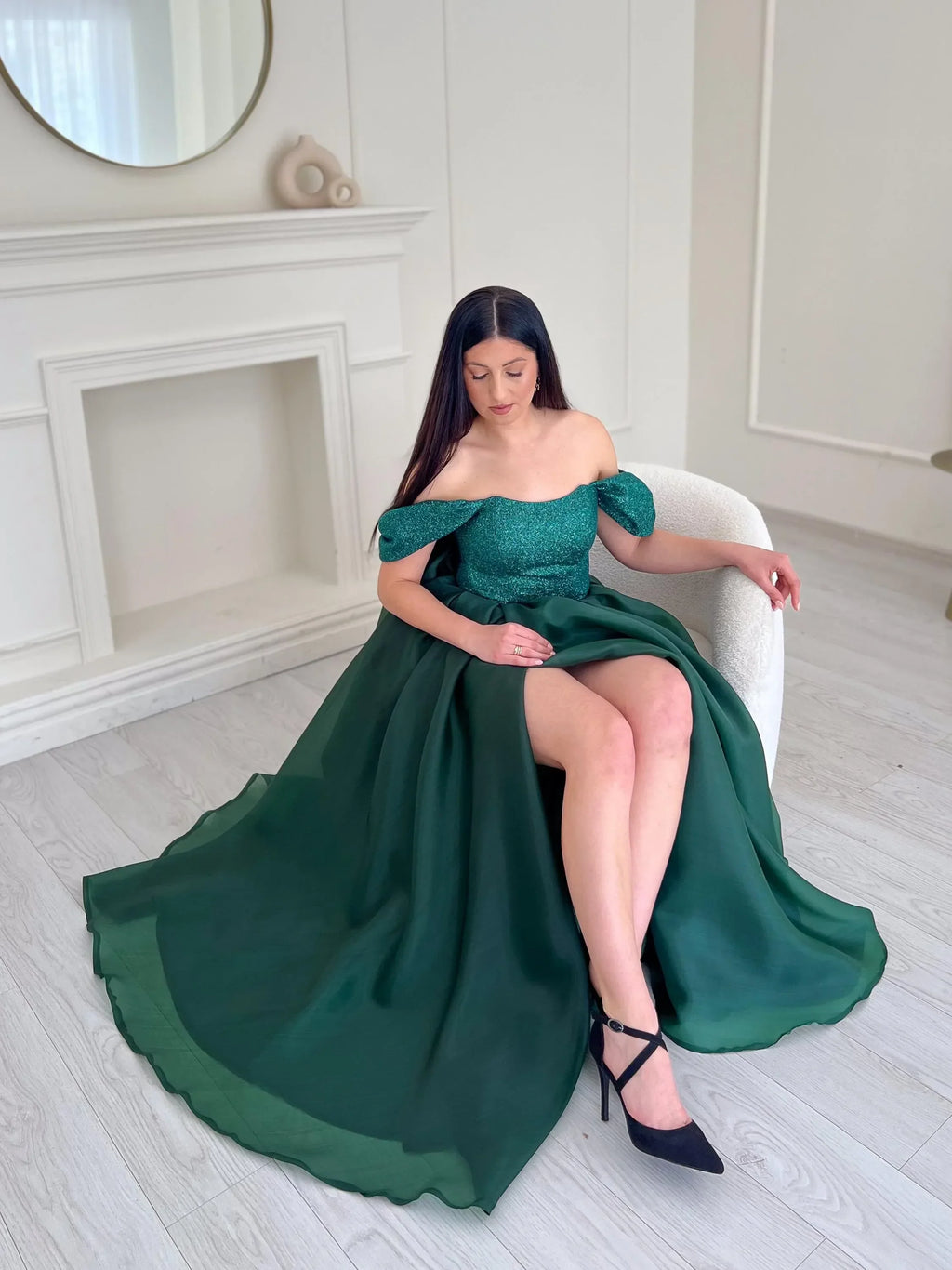 Plue Size Glamorous A-Line Off-Shoulder Glitter Emerald Tea-Length Prom Dress For Women Hot Sale