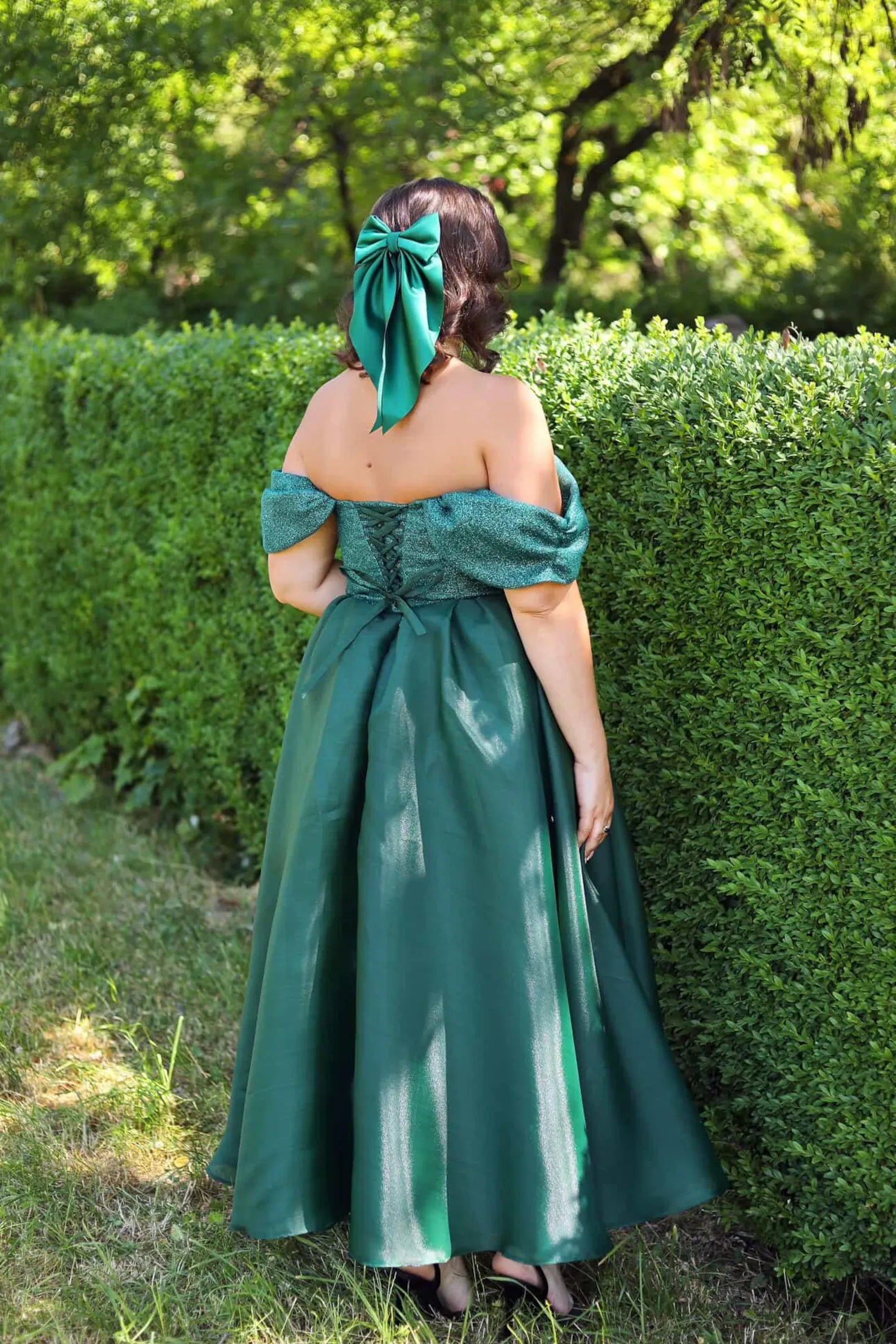 Plue Size Glamorous A-Line Off-Shoulder Glitter Emerald Tea-Length Prom Dress For Women Hot Sale