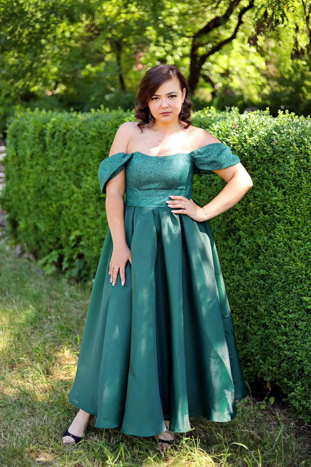 Plue Size Glamorous A-Line Off-Shoulder Glitter Emerald Tea-Length Prom Dress For Women Hot Sale