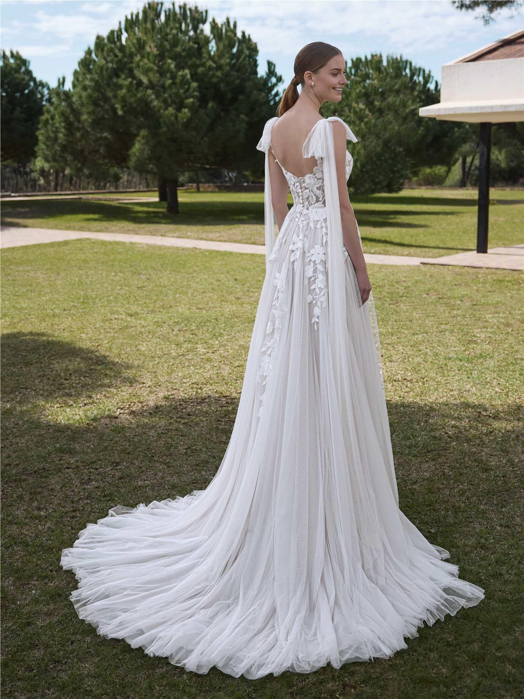 Plunging Sweetheart Neck Cap-Sleeve Floral Tulle-Cape Floor-Length Wedding Dress