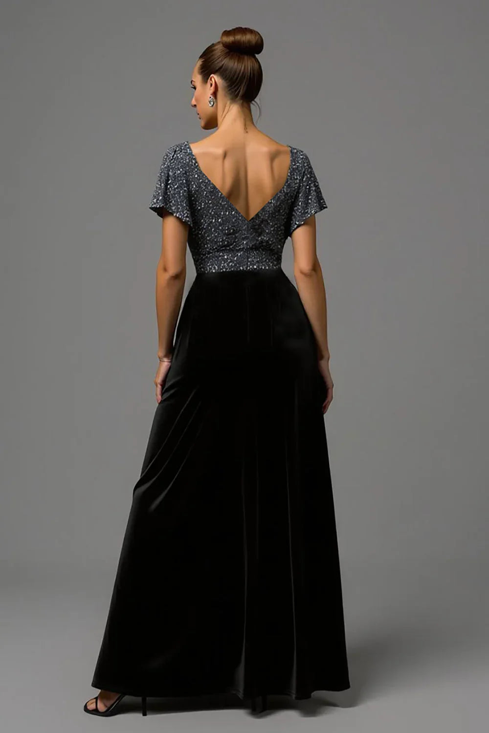 Special Occasion Sophisticated Graceful Stylish Refined Beautiful Elegant Silver Sequins Floor-Length Prom Dress