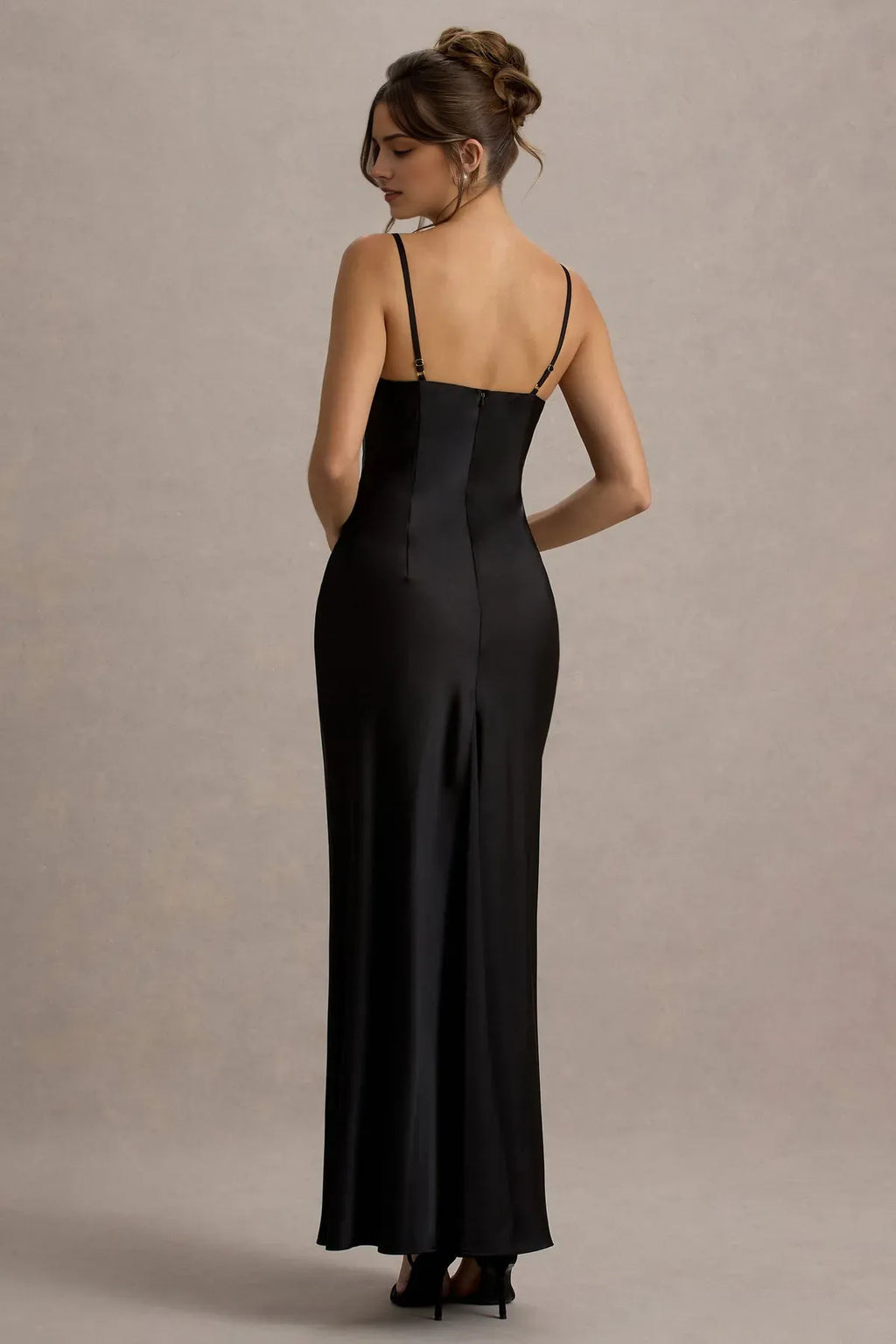 Black Cowl Neck Prom Dresses with Thin Straps A Perfect Blend of Elegance and Allure for Formal Evenings