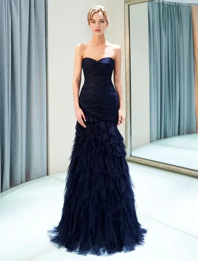 Navy Evening Dresses Luxury Dark Strapless Sweetheart Tiered evening dress