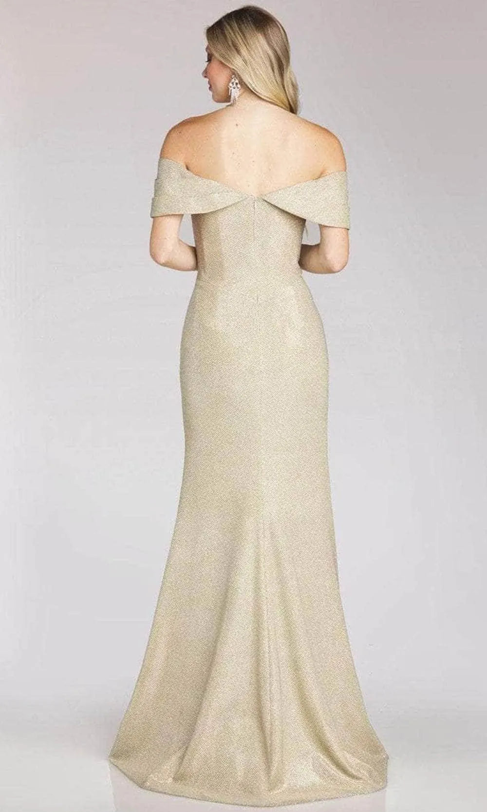 Gold Off - Shoulder Evening Dress with Pleated Bodice and High Side Slit for Formal Occasions