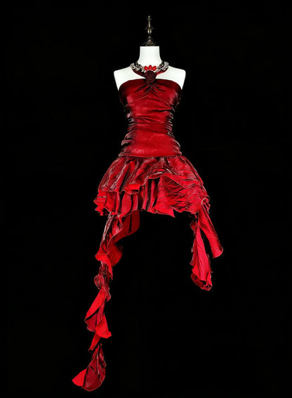 Glamorous Red Ruffled A-Line Halter-Neck Sleeveless Classic-Back Mini-Length Homecoming Dress
