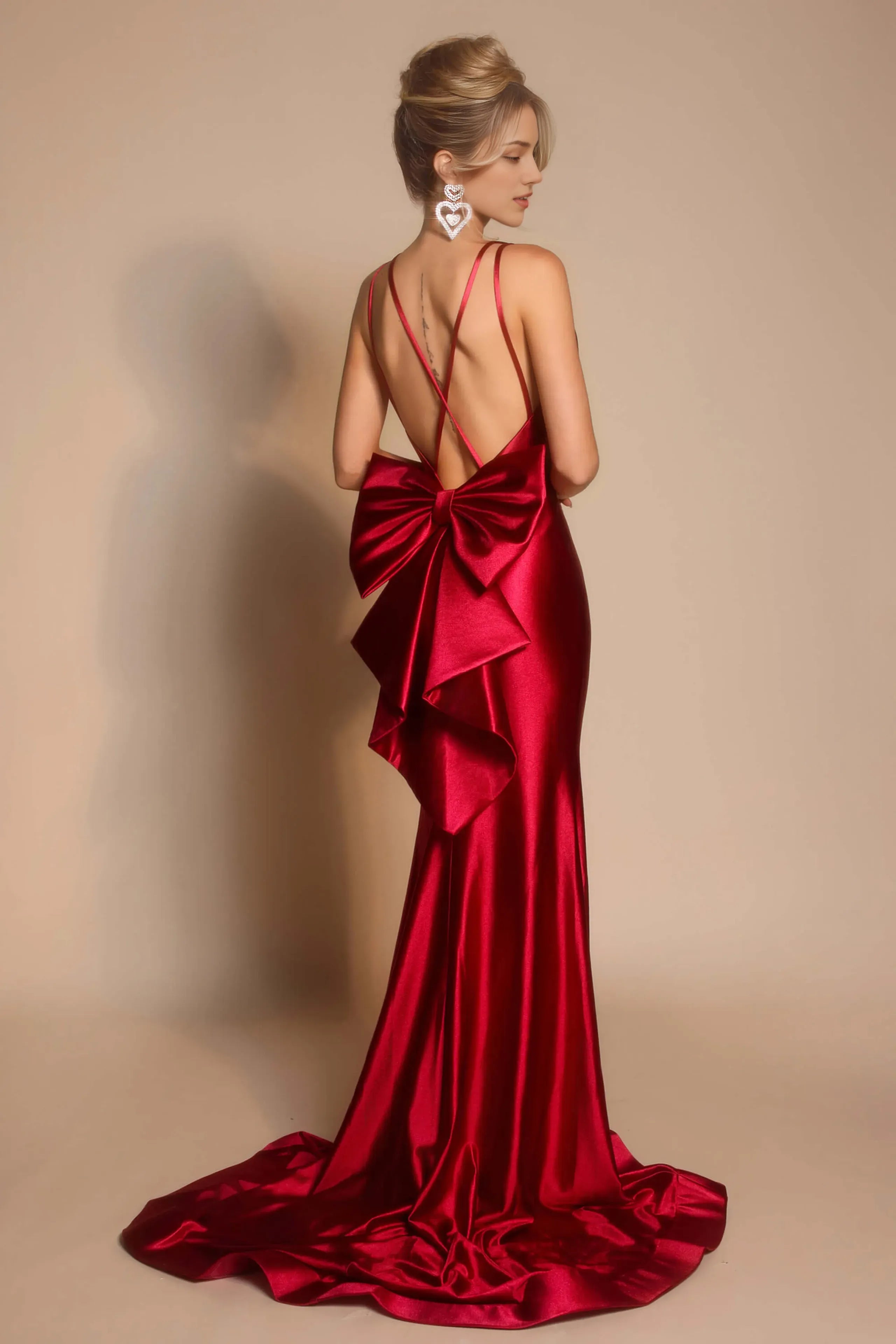 Lavender Mermaid V-Neck Spaghetti Strap Bow-Back Floor-Length Prom Dress
