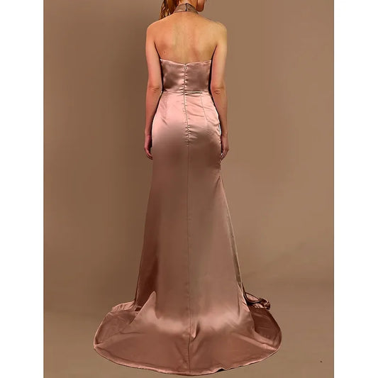 Glamorous Red Mermaid Halter-Neck Sleeveless Classic-Back Floor-Length Prom Dress