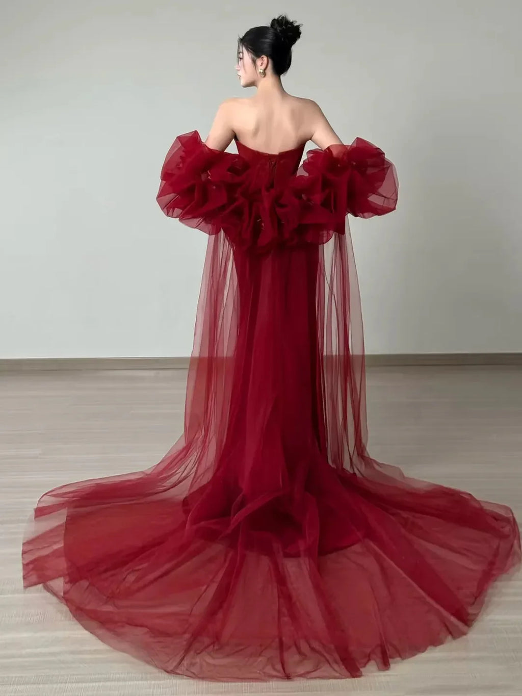 Red Mermaid Strapless Detachable Puff Sleeve Maxi Prom Dress