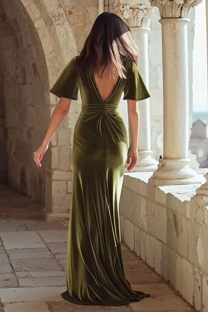 Beautiful Timeless Elegant Olive Green Velvet Mermaid Short Sleeve Short Prom Dress
