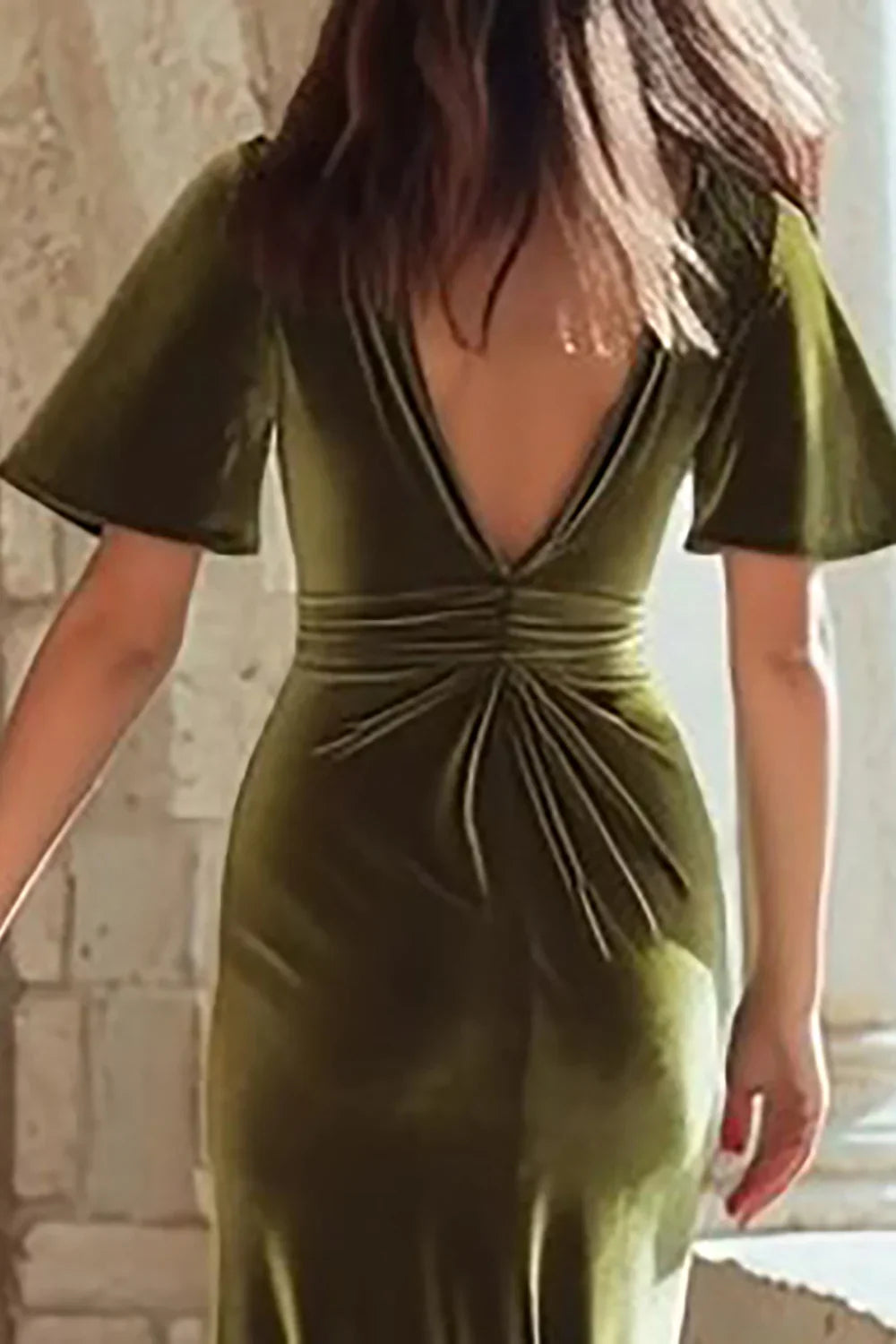 Beautiful Timeless Elegant Olive Green Velvet Mermaid Short Sleeve Short Prom Dress