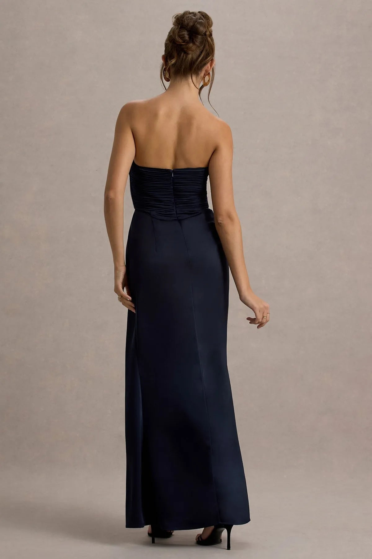Navy Blue Strapless Prom Dress with Ruched Sweetheart Neckline and Asymmetric Draped Slit for Formal Galas