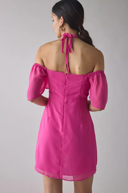 Stylish Refined Beautiful Timeless Elegant Pink Chiffon Sheath Off-The-Shoulder Mini Homecoming Dress