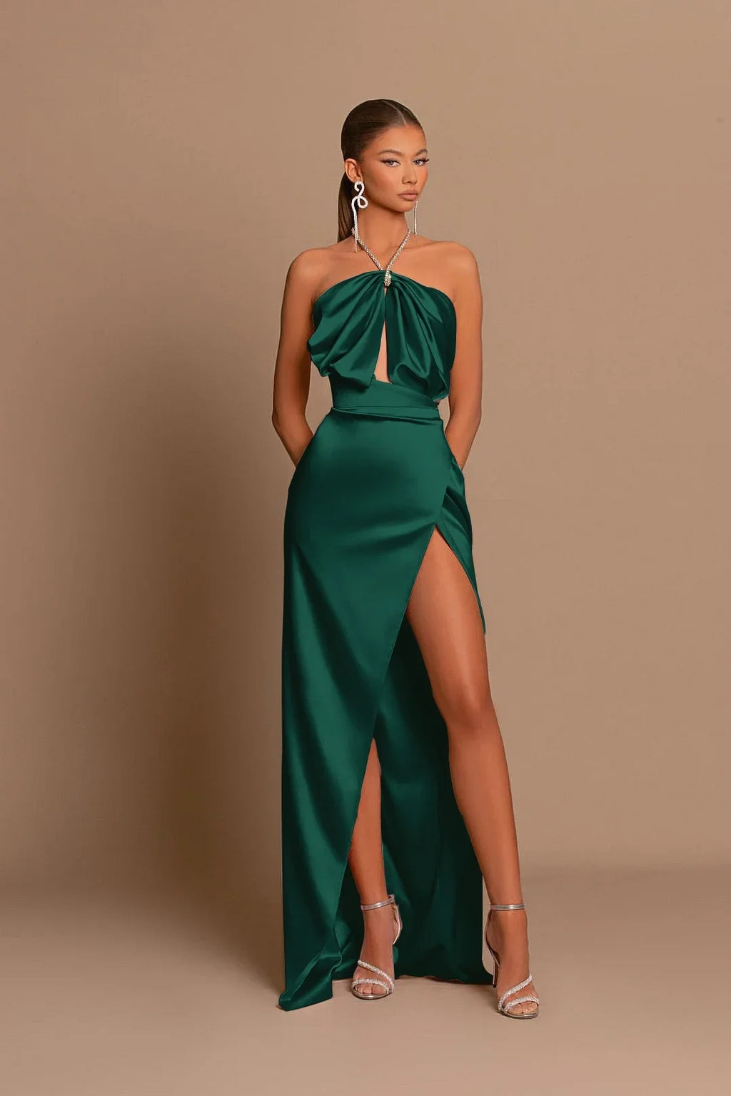 Sheath Halter Draped Emerald Floor-Length Prom Dress