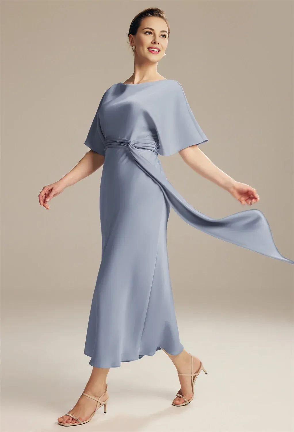 Elegant Blue Satin Sheath Short Sleeve Short Mother of the Bride Dress