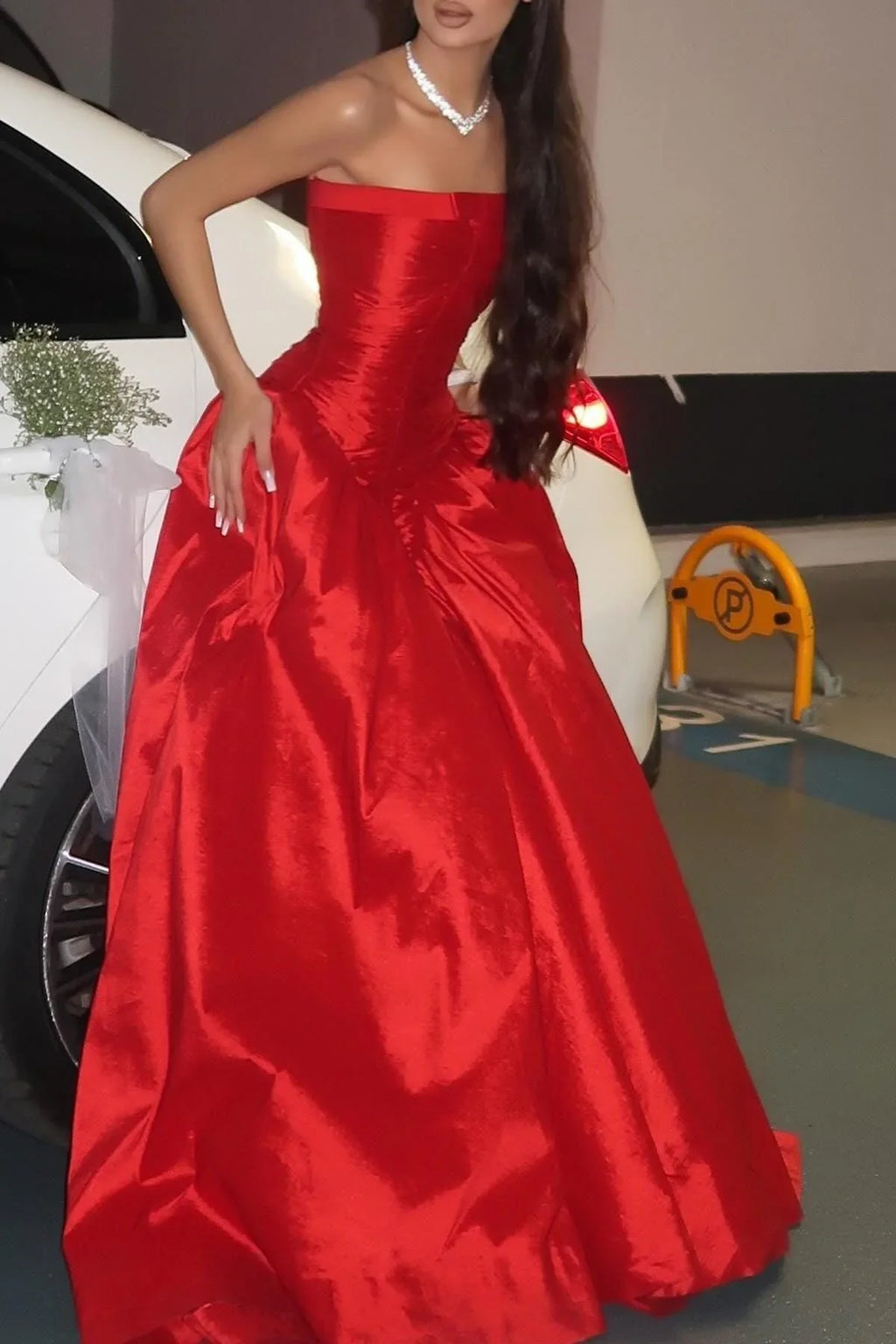 Red Strapless Sleeveless Ruched Floor-Length Prom Dress