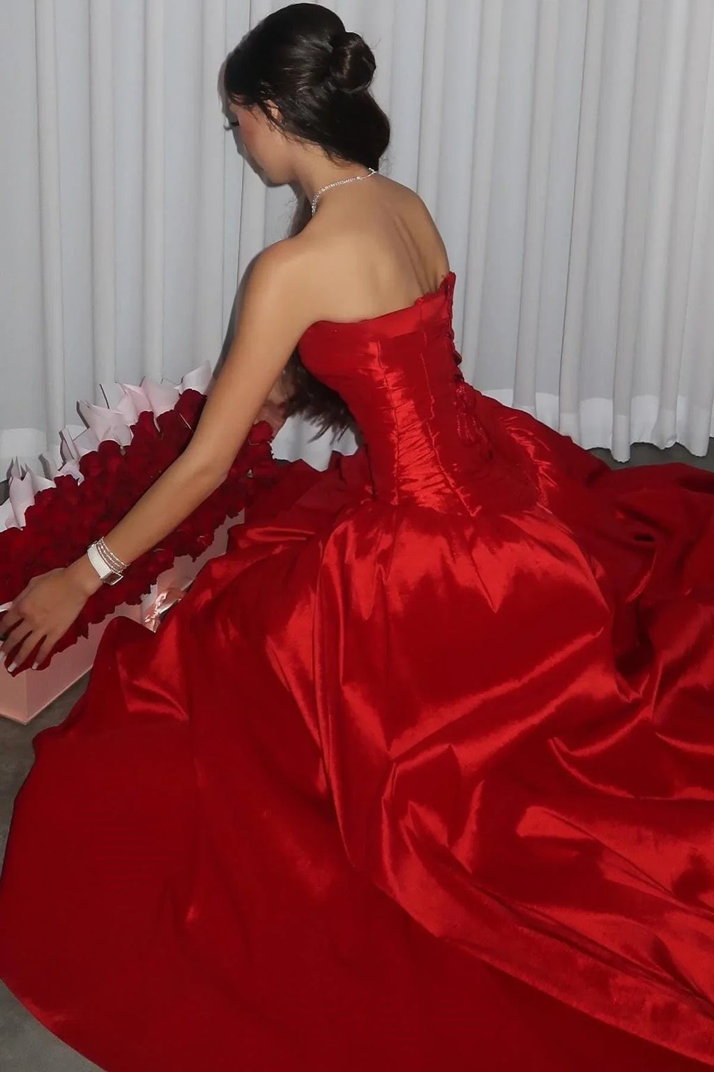Red Strapless Sleeveless Ruched Floor-Length Prom Dress