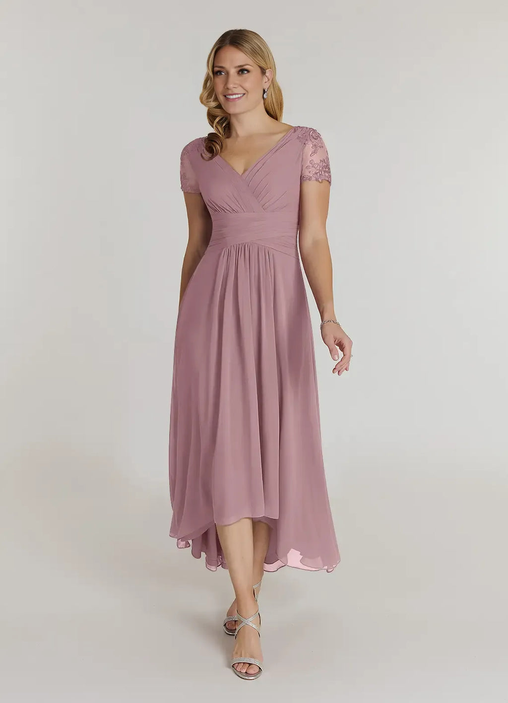 Elegant Dusty Rose Chiffon A-Line V-Neck Short Sleeve Short Mother of the Bride Dress