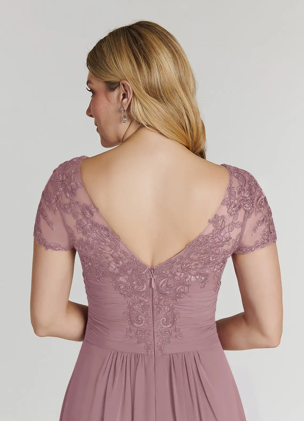 Elegant Dusty Rose Chiffon A-Line V-Neck Short Sleeve Short Mother of the Bride Dress